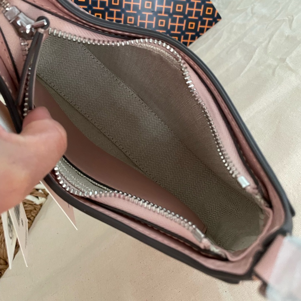 New✨authentic Emerson patent shoulder bag - Picture 6 of 13